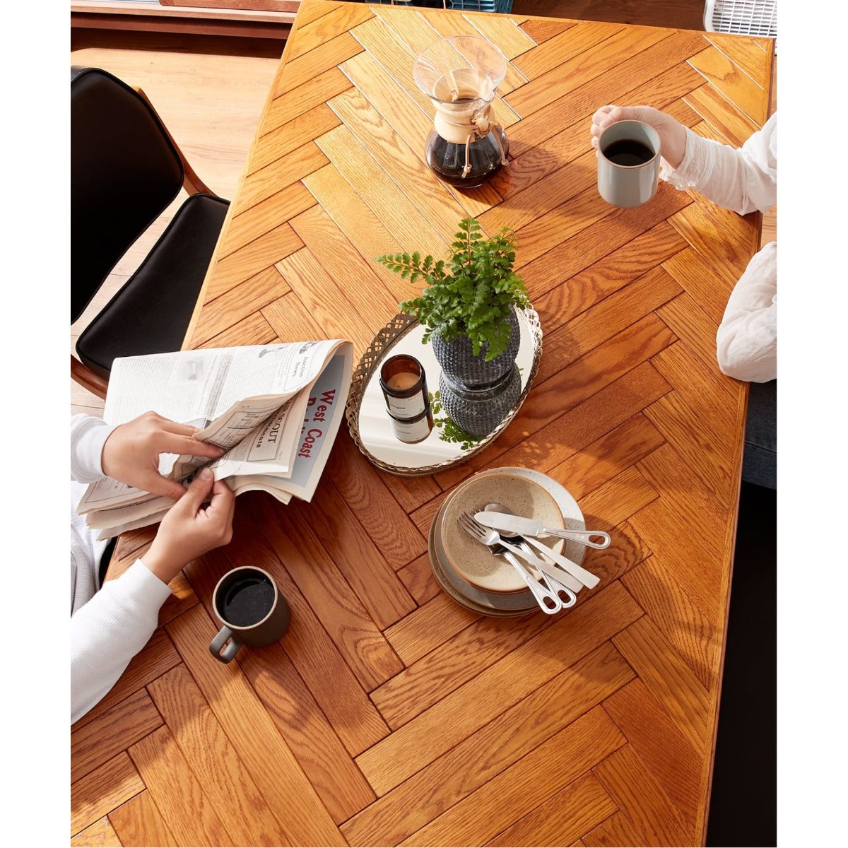 WARNER DINING TABLE ( HERRINGBONE / STANDARD )