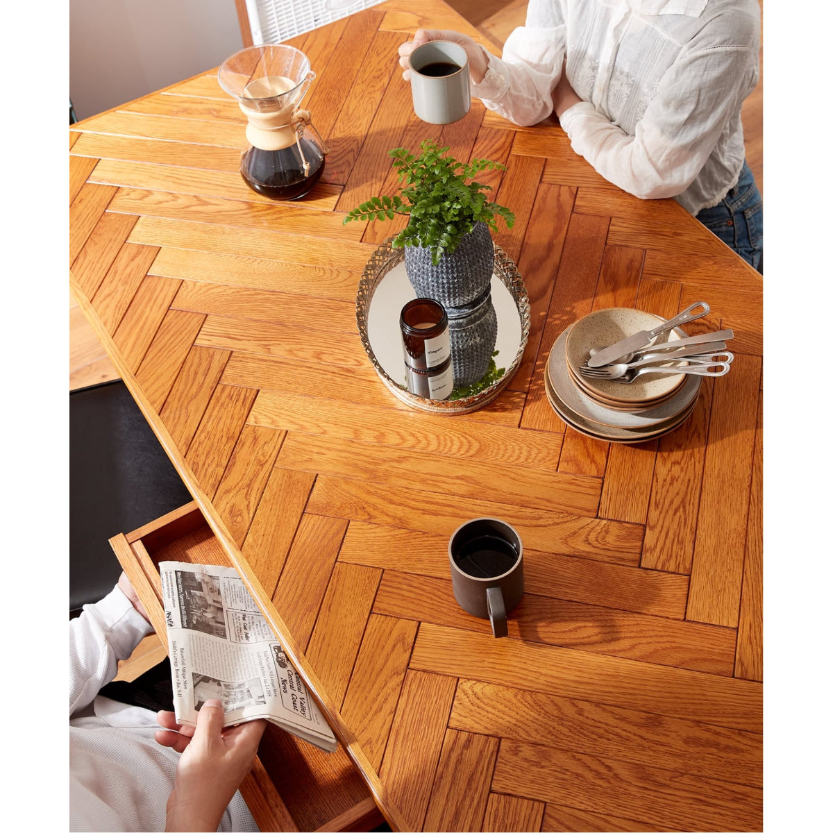 WARNER DINING TABLE ( HERRINGBONE / STANDARD )