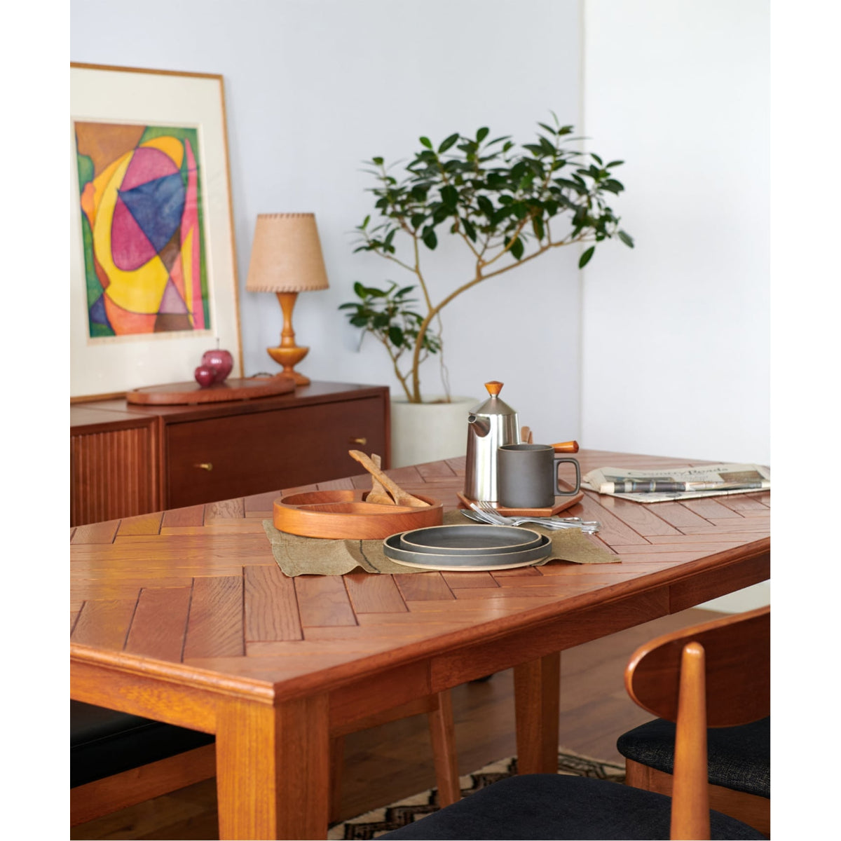 WARNER DINING TABLE ( HERRINGBONE / STANDARD )