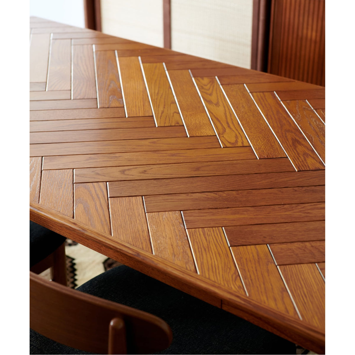 WARNER DINING TABLE ( HERRINGBONE / STANDARD )