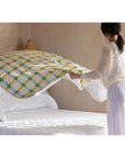 HOOK | DOT CHECK GREEN ON BEIGE SUMMER COMFORTER