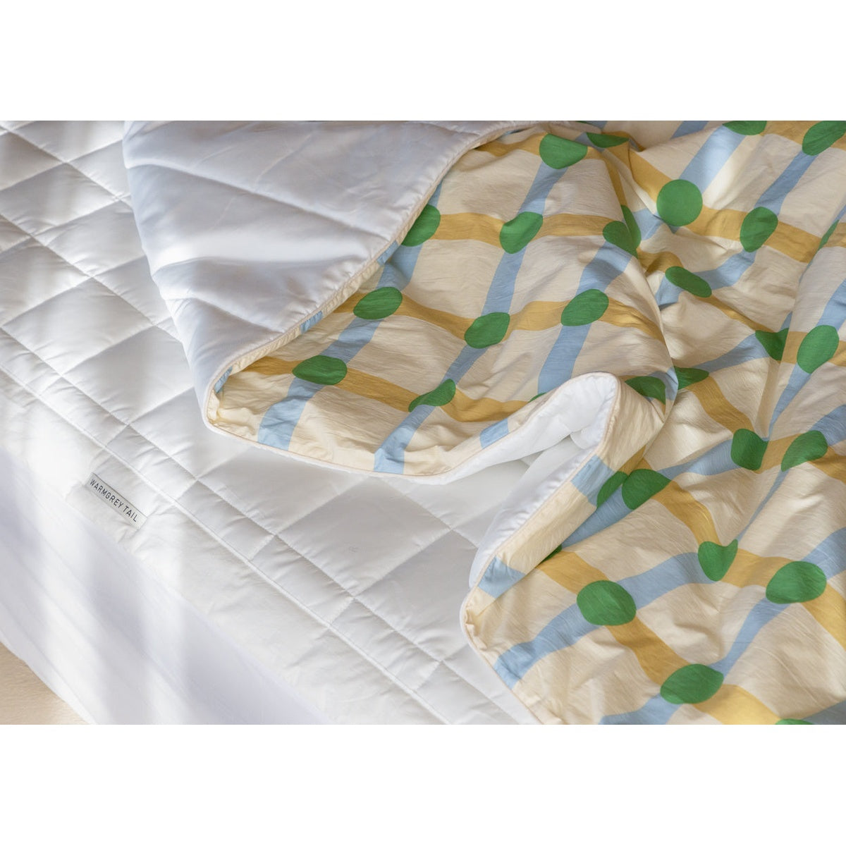 HOOK | DOT CHECK GREEN ON BEIGE SUMMER COMFORTER