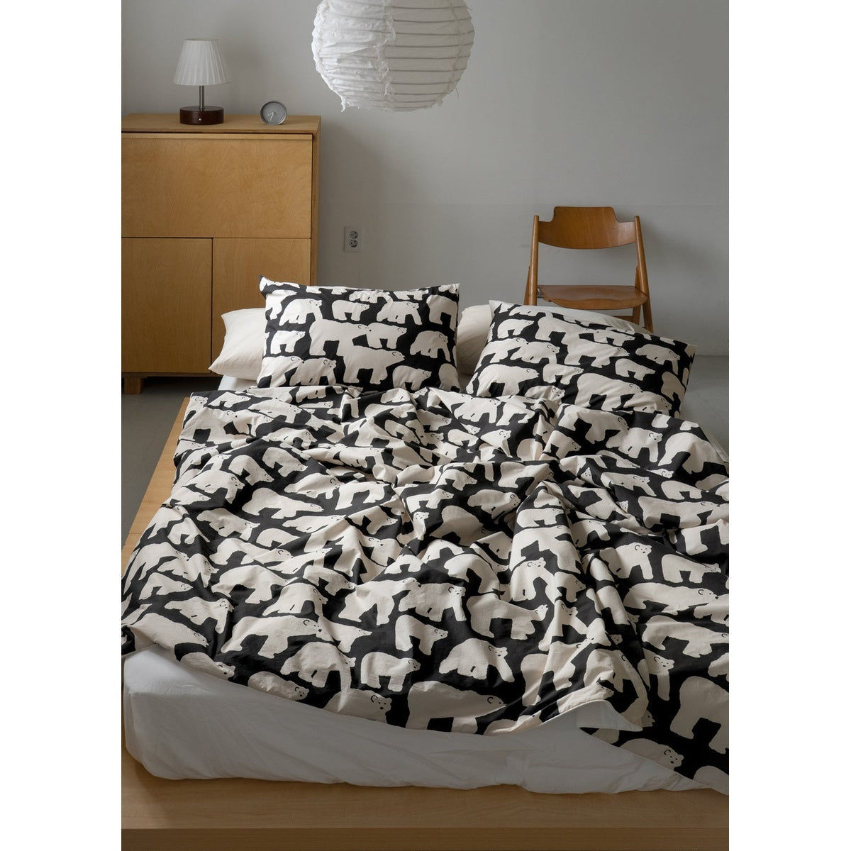 HOOK | POLAR BEAR PILLOW CASE - BLACK