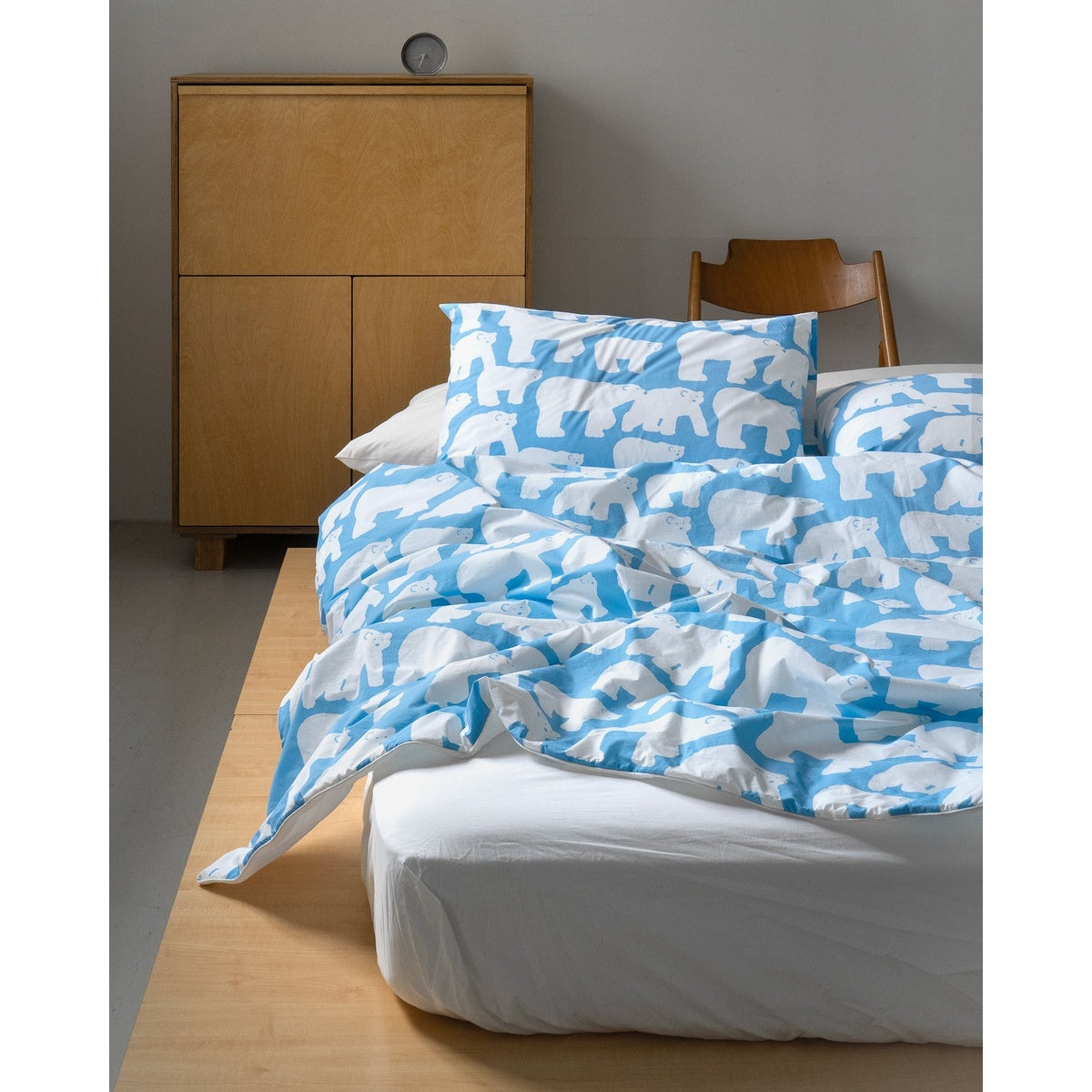 HOOK | POLAR BEARS  BLUE SUMMER COMFORTER