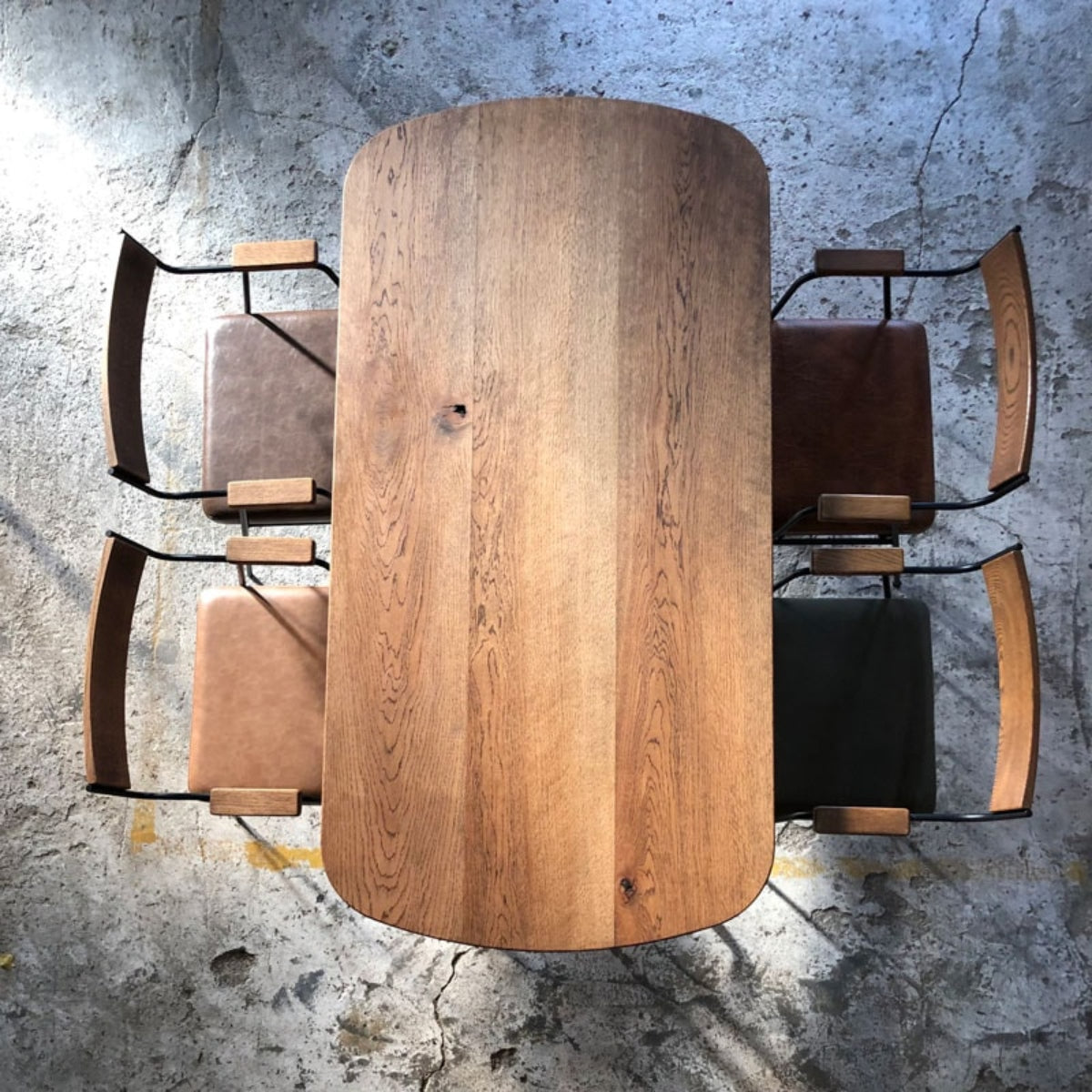 CAPONE TABLE
