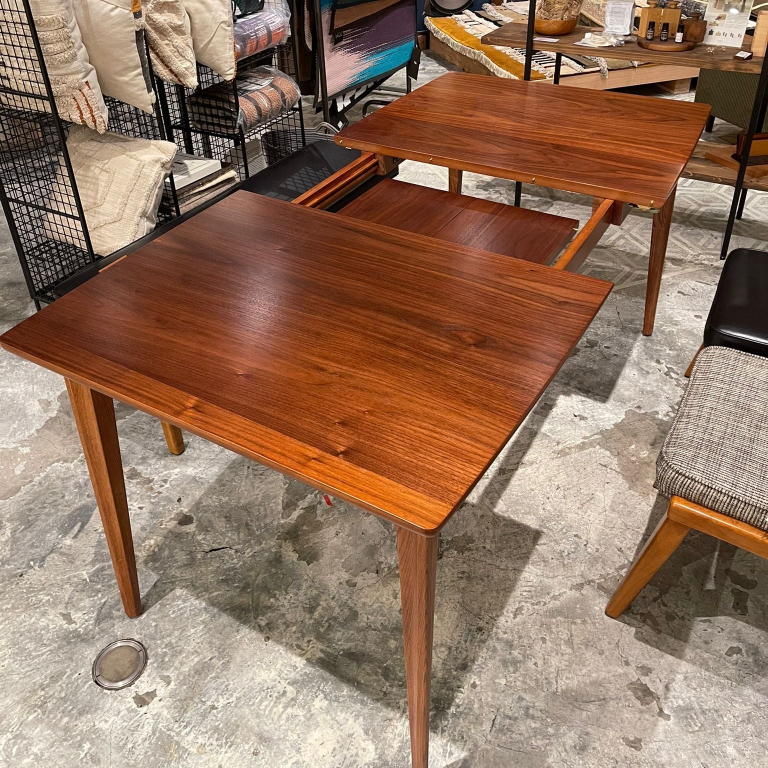 Clearance Sale - BROOKS DINING TABLE  W130 ( K11 Display )