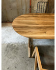 ZEPPELIN TABLE
