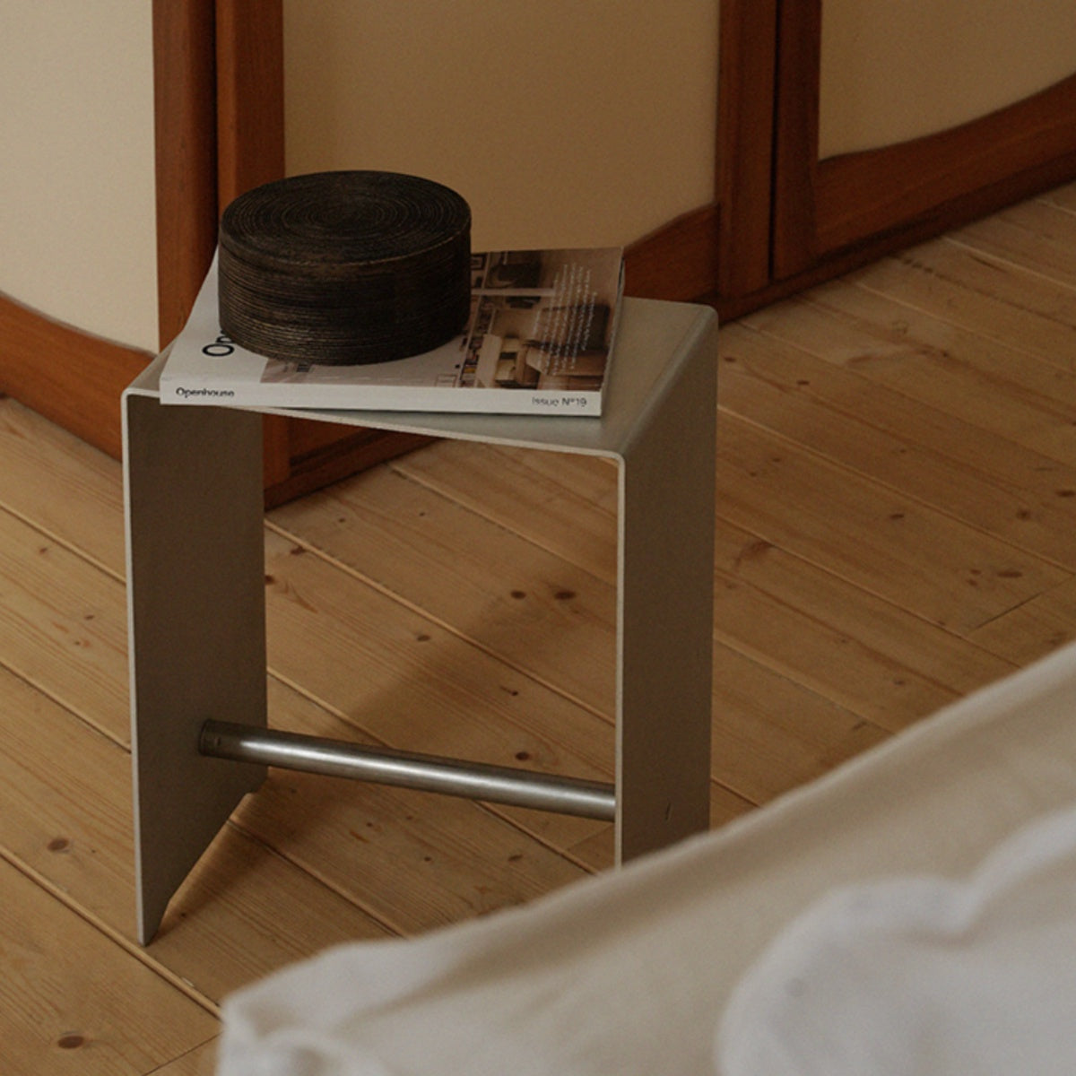 HOOK | ALUMINIUM STOOL 430