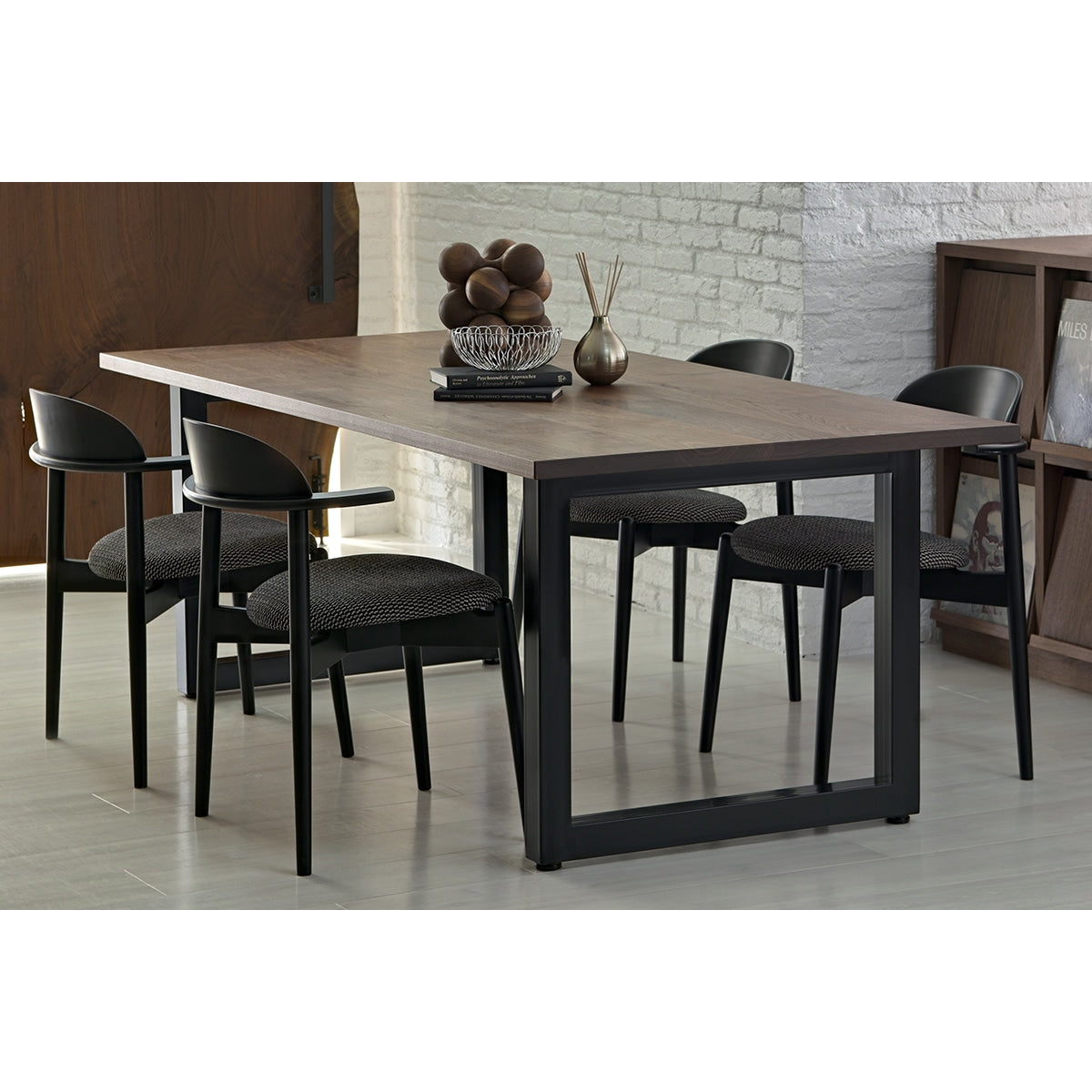 WILDWOOD DINING TABLE T26