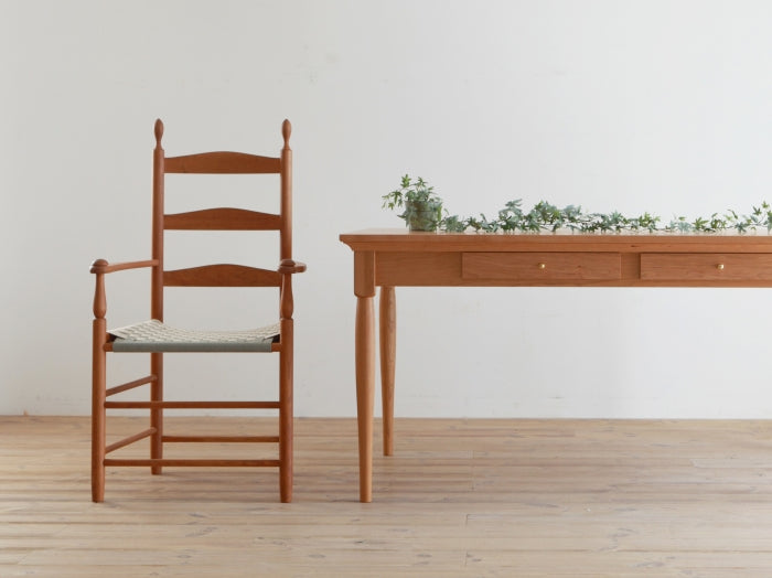 SHAKER ARM CHAIR