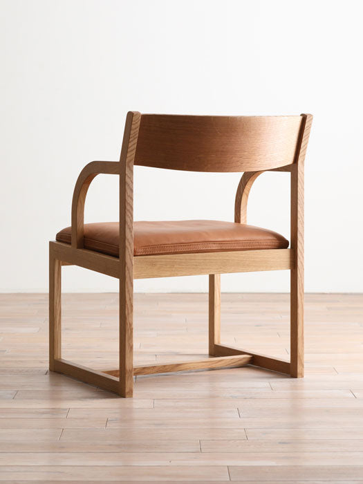 CORNICE LD CHAIR