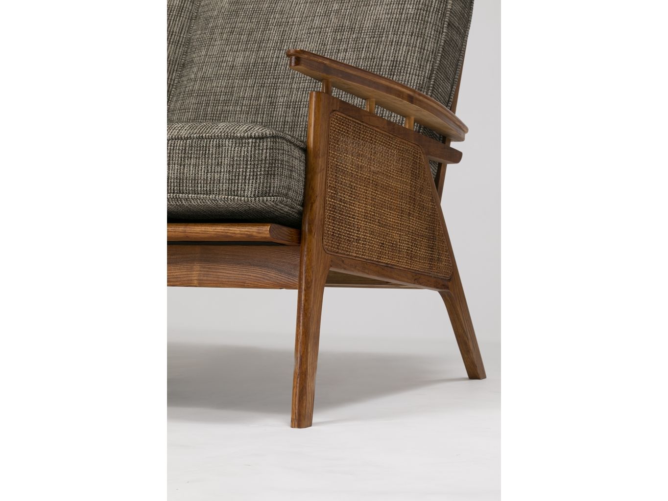 WICKER SOFA 2P