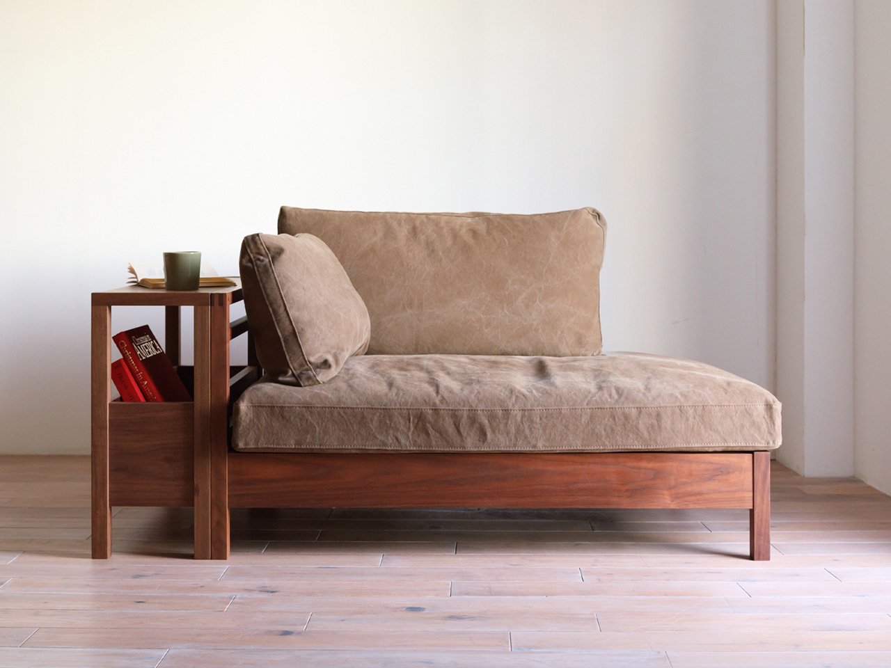 RIPOSO COUCH SOFA 105(R/L)