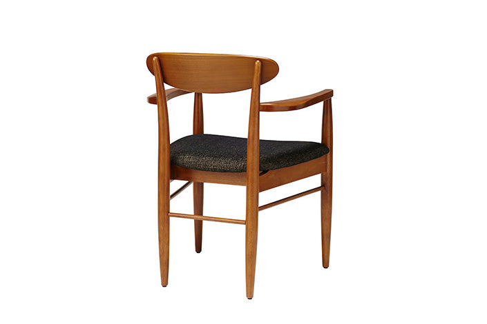 TRESTLES ARM CHAIR