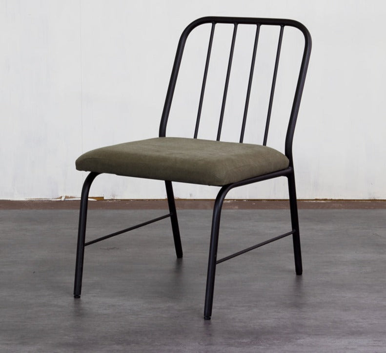 KURT CHAIR