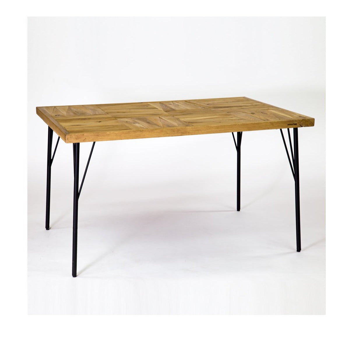 PARCS DINING TABLE ( OAK )