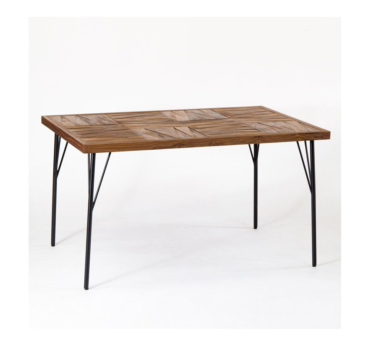 PARCS DINING TABLE ( WALNUT )