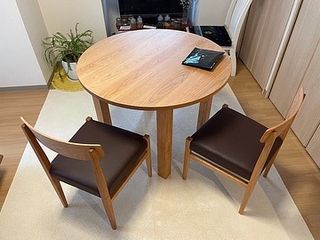 RONDE DINING TABLE 