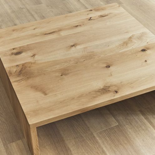 CEE LOW TABLE
