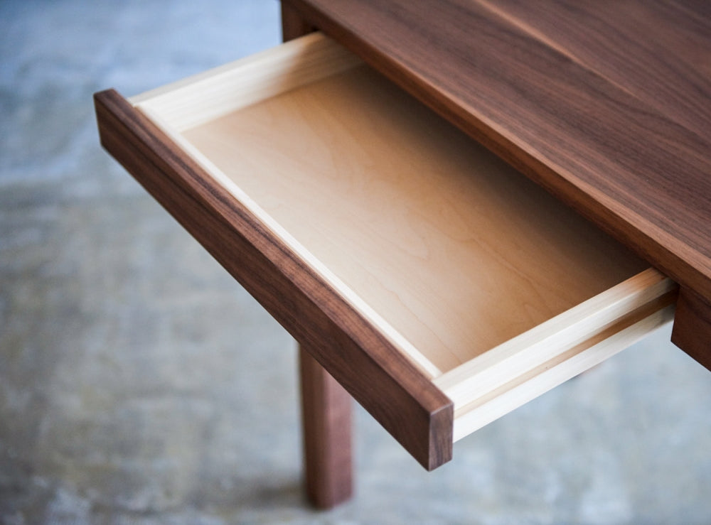 KI TO KAZE DESK (SQUARE LEG)