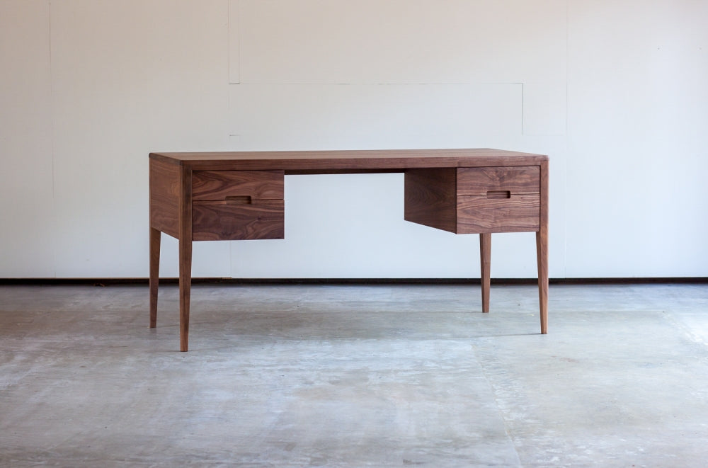 KIVA DESK 15 (WALNUT/PADOUK)