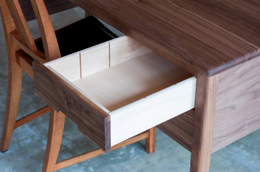 KIVA DESK 15 (WALNUT/PADOUK)