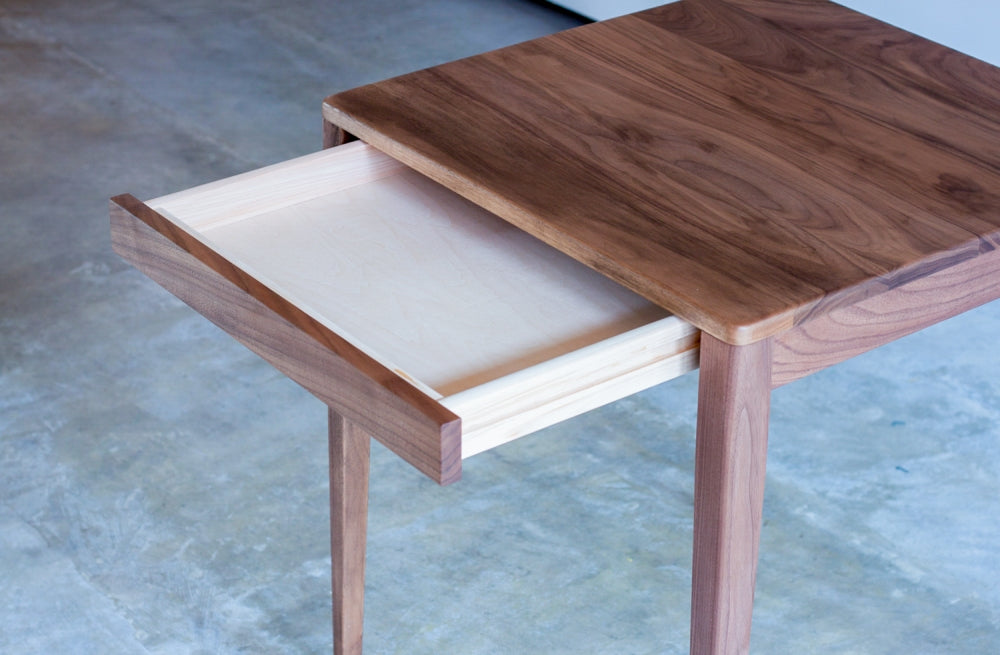 KIVA 6 DESK (WALNUT/PADOUK)