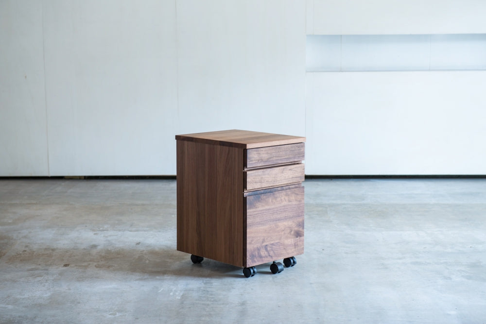 KUKKA WAGON - WALNUT