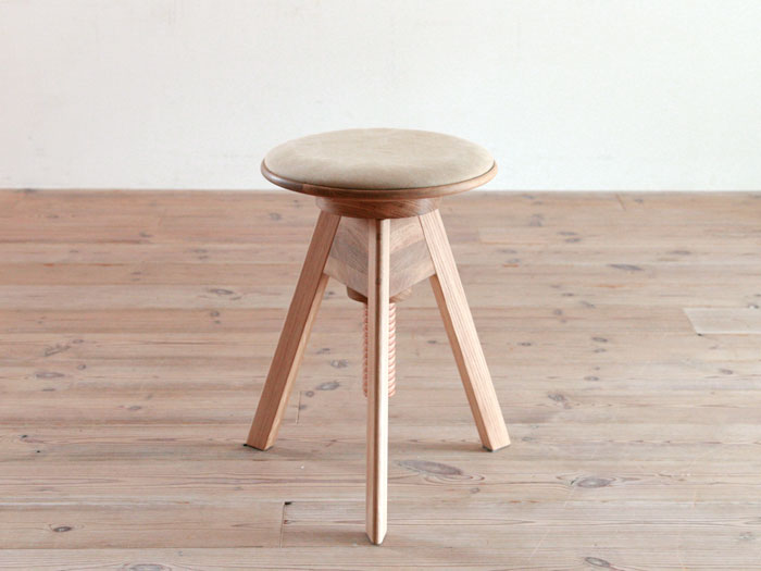 LUME STOOL