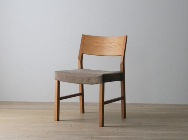 RIPOSO WOOD BACK SIDE CHAIR