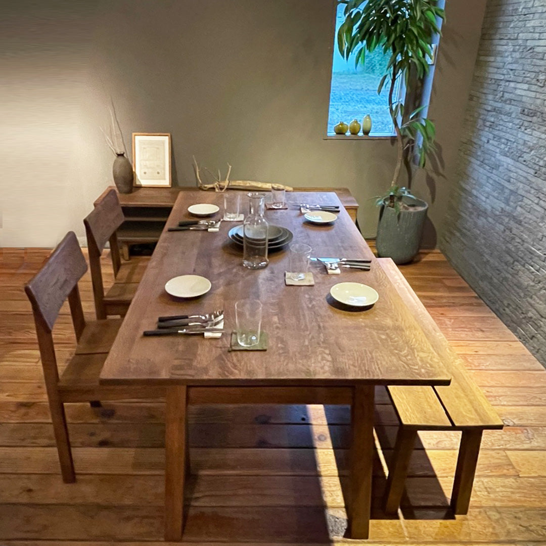 WHISKY OAK DINING TABLE